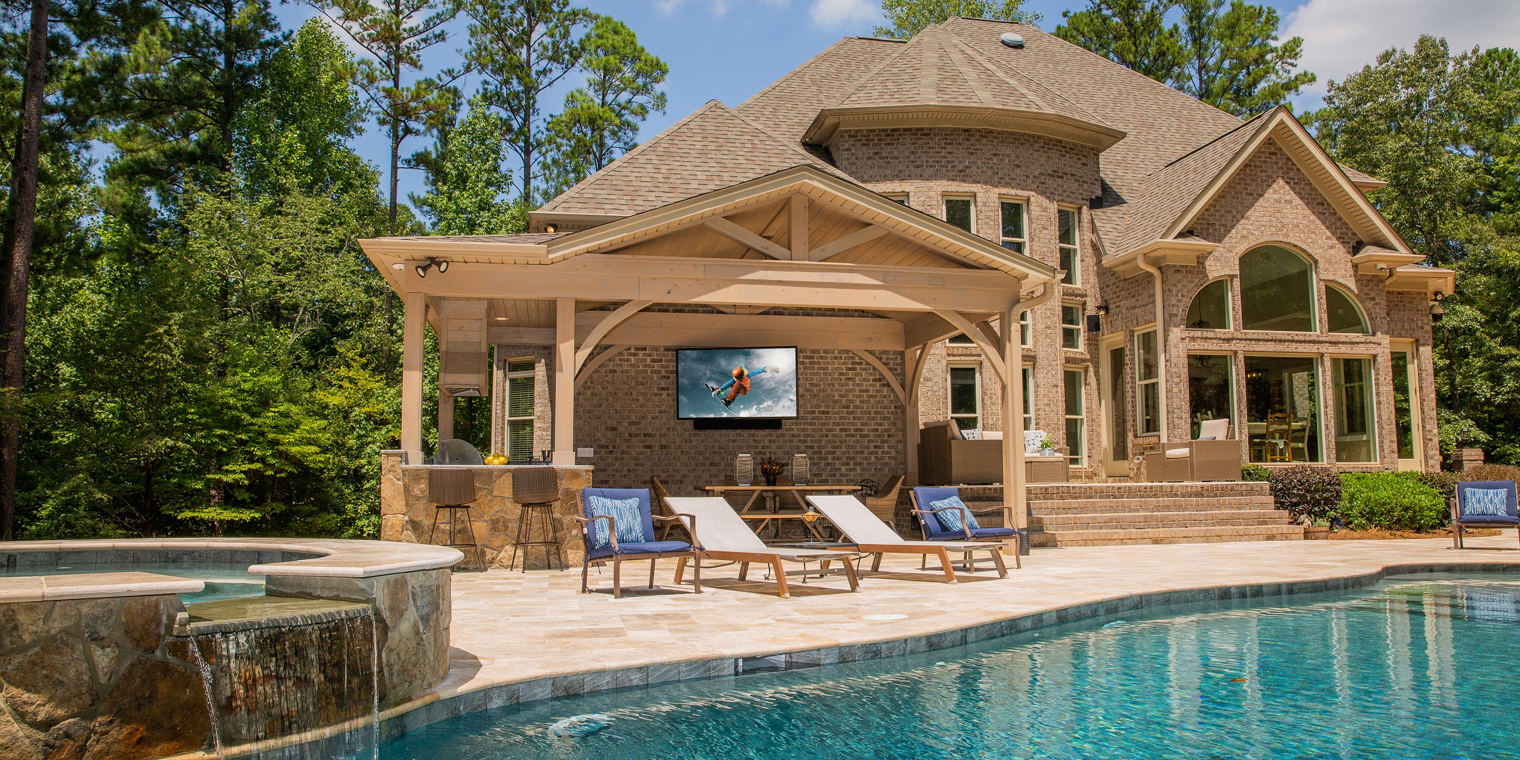 Seura Outdoor TV